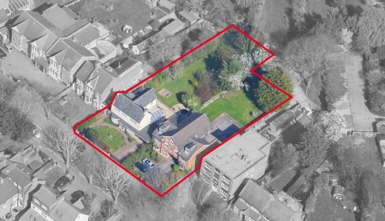 falmouth avenue e4 9qr