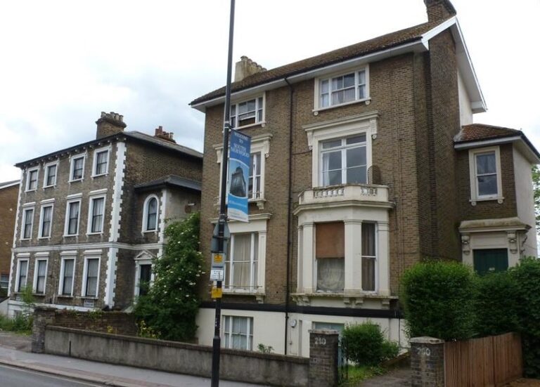 200 selhurst road se25 6xu