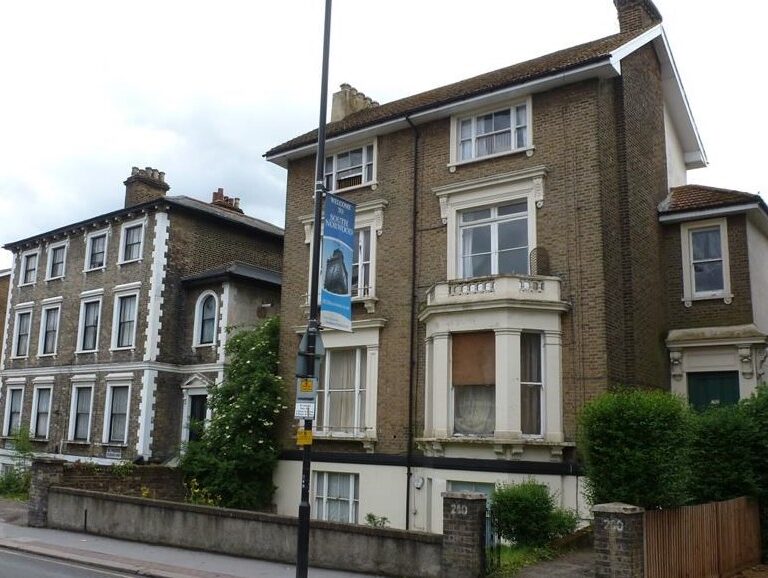 200 selhurst road se25 6xu