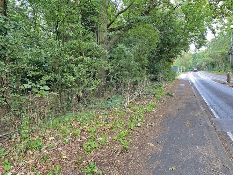 Barnet Lane Borehamwood WD6 3RD
