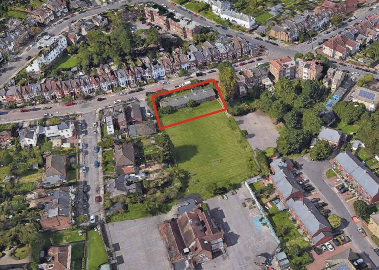 Pembroke Road Muswell Hill N10 2NL